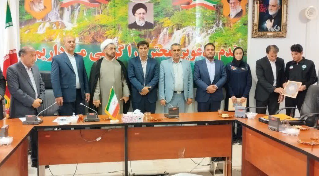 تجلیل از قهرمانان دلفانی در مسابقات جهانی و آسیایی