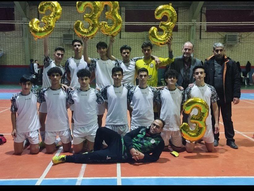 سومین قهرمانی متوالی دبیرستان شهید بهشتی شهرستان دلفان