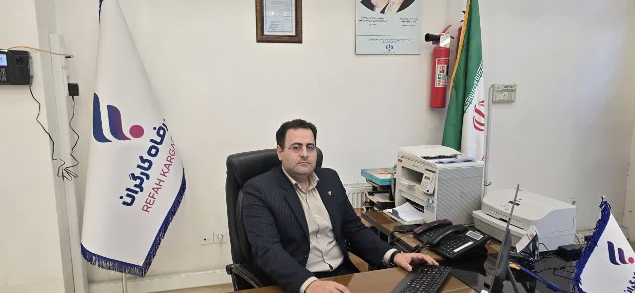 یک دلفانی رئیس شعبه مرکزی بانک رفاه کارگران خرم‌آباد شد