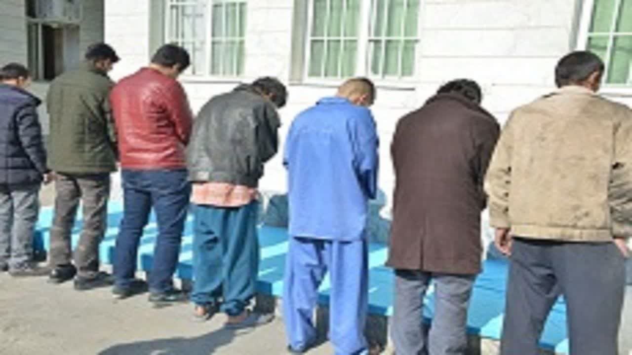 جمع آوری معتادان متجاهر در دلفان 