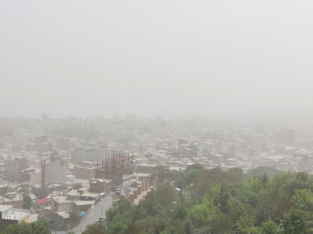 گردوغبار محلی و جزیی در لرستان؛ وضعیت خطرناک نیست